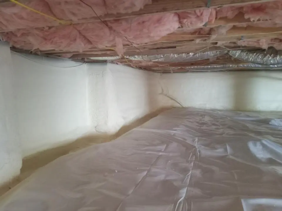 Crawl space encapsulation with closed-cell spray foam for Attic Insulation in Waihee-Waiehu
